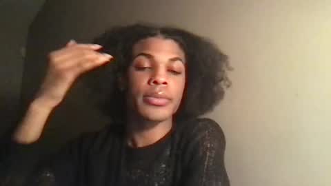 SolaceEve online show from October 26, 2025, 11:20 pm