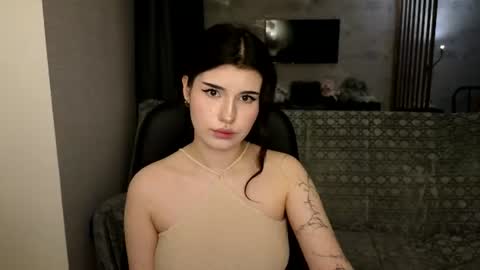 Snapshot of solanaflipper chatting on June 15, 2026, 9:06 pm Solana Flipper online show from June 15, 2026, 9:06 pm