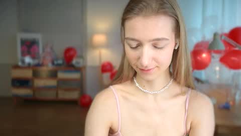 Bella online show from February 16, 2025, 11:16 am