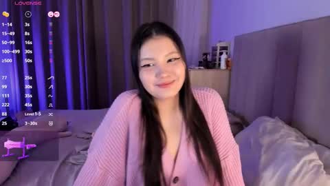 Snapshot of solar_marin chatting on March 15, 2026, 9:43 pm Rin online show from March 15, 2026, 9:43 pm