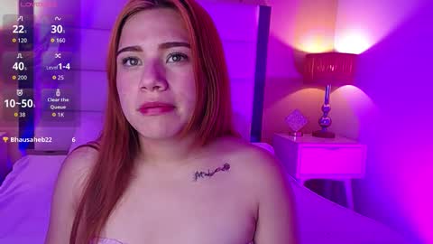 Snapshot of solara_ chatting on November 3, 2025, 9:59 pm solara online show from November 3, 2025, 9:59 pm