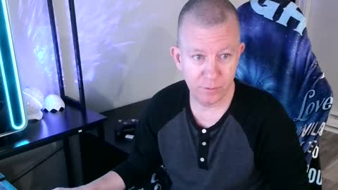 Snapshot of solarlunar1 chatting on September 21, 2025, 3:35 pm just ask  online show from September 21, 2025, 3:35 pm