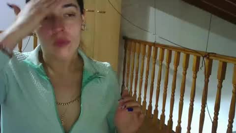 Sol Bombom online show from November 20, 2025, 2:23 am