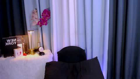 Snapshot of solen_304 chatting on June 2, 2026, 10:56 pm solen_304 online show from June 2, 2026, 10:56 pm