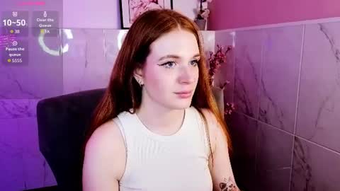 sollarkristy online show from June 17, 2026, 1:56 pm