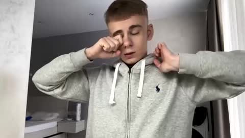 Snapshot of solofury chatting on February 7, 2026, 8:51 am Jett online show from February 7, 2026, 8:51 am