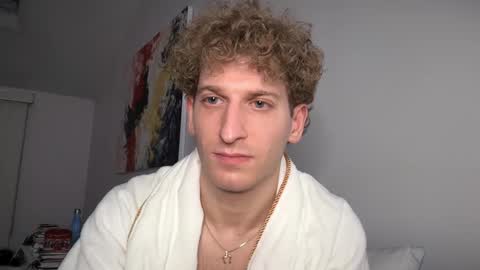 Evan online show from February 13, 2025, 4:32 am