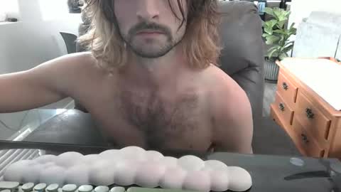 somerandom1109 online show from May 30, 2026, 8:39 pm