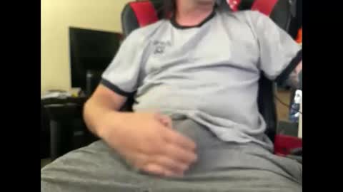 Snapshot of somesecrets76 chatting on October 3, 2025, 9:45 pm Some Secrets 76 online show from October 3, 2025, 9:45 pm