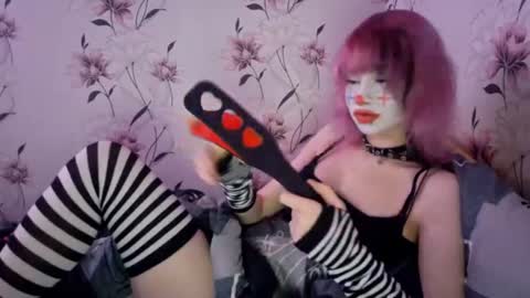 sonastrumpf online show from July 18, 2026, 9:40 pm