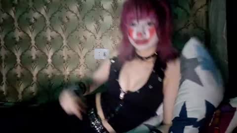 sonastrumpf online show from July 26, 2026, 9:21 pm
