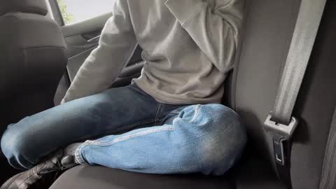 Snapshot of sondages chatting on December 7, 2024, 12:13 pm Sondages online show from December 7, 2024, 12:13 pm