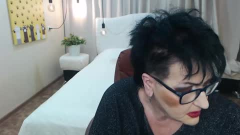 Snapshot of sondrariddle chatting on May 14, 2026, 7:09 pm sondrariddle online show from May 14, 2026, 7:09 pm