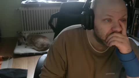 Tom online show from November 28, 2025, 10:07 am