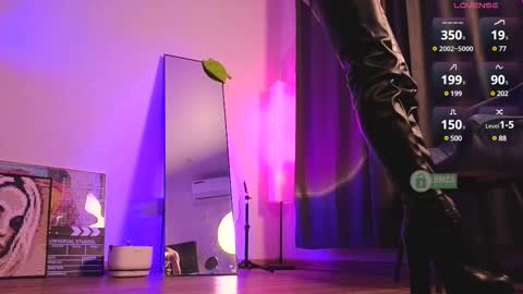 Snapshot of sonia__rose chatting on February 14, 2025, 7:12 pm Sonia online show from February 14, 2025, 7:12 pm