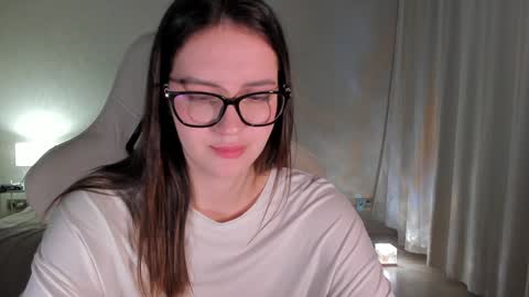 sonia_moon_ online show from January 21, 2025, 4:54 am