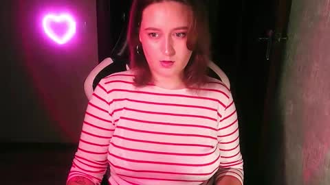 Snapshot of sonibear chatting on September 16, 2025, 9:38 pm OksiFels online show from September 16, 2025, 9:38 pm