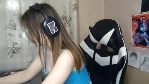 Mila online show from March 17, 2026, 6:22 pm