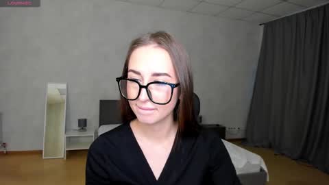 Snapshot of sony_mayy chatting on October 14, 2025, 1:50 am sony_mayy online show from October 14, 2025, 1:50 am