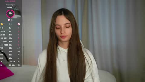 Eva 3 online show from January 28, 2025, 8:47 am