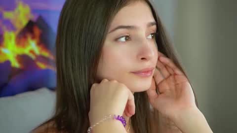 Eva 3 online show from November 6, 2025, 8:37 am