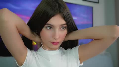 Eva 3 online show from November 19, 2025, 9:53 am