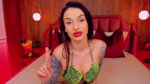 sonyaparker online show from April 25, 2026, 3:42 am