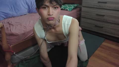 Snapshot of soophiebby chatting on April 25, 2026, 4:37 pm soophiebby online show from April 25, 2026, 4:37 pm