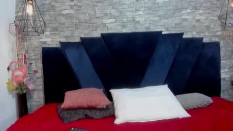 Sophia  online show from February 6, 2026, 3:44 am