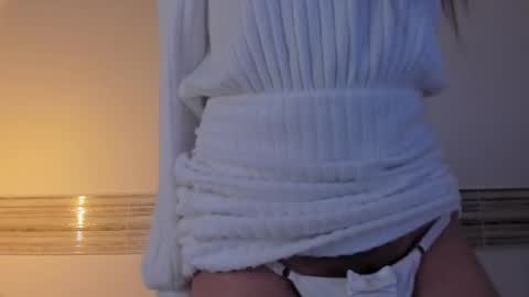 Sophia online show from March 30, 2026, 10:44 pm