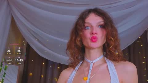 Snapshot of sophia_dreamy chatting on October 16, 2025, 1:28 am Sophia online show from October 16, 2025, 1:28 am