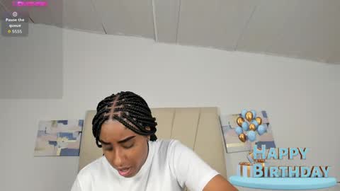 sophia_ebony___ online show from June 1, 2026, 12:51 pm