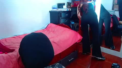 Snapshot of sophia_greey chatting on July 19, 2026, 10:57 pm sophia_greey online show from July 19, 2026, 10:57 pm