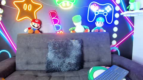 Sophi  online show from January 23, 2025, 5:45 am