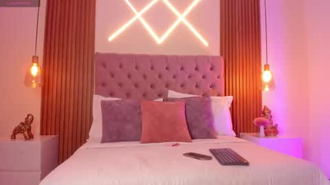 sophia_turneer online show from September 11, 2025, 2:00 am