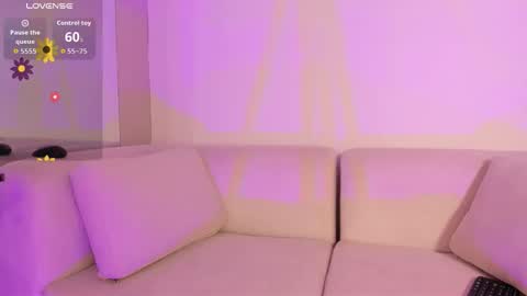 Snapshot of sophia_walkett chatting on February 26, 2026, 1:54 pm Michelle online show from February 26, 2026, 1:54 pm