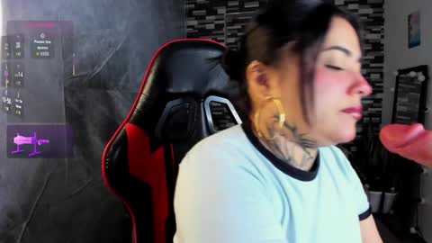 Sophia online show from April 3, 2026, 6:28 pm