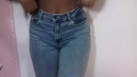 Sophia online show from February 12, 2026, 10:27 pm