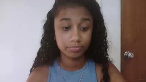 Snapshot of sophiacastro19 chatting on May 25, 2026, 1:50 pm Sophia online show from May 25, 2026, 1:50 pm