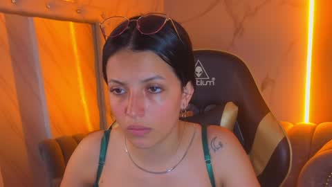 sophiadoll_tf online show from June 1, 2026, 1:35 pm