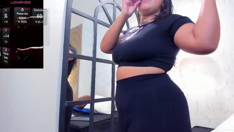 Snapshot of sophiahart_ chatting on June 6, 2026, 12:21 pm Sophia online show from June 6, 2026, 12:21 pm