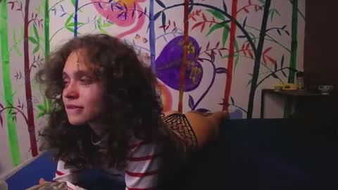 Snapshot of sophiamiller6 chatting on June 11, 2026, 2:00 am sophiamiller6 online show from June 11, 2026, 2:00 am