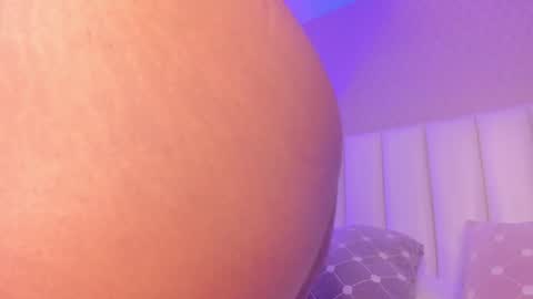 SophiaSmiths online show from October 31, 2025, 7:59 pm