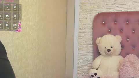 sophiastarr10 online show from April 17, 2026, 8:45 pm