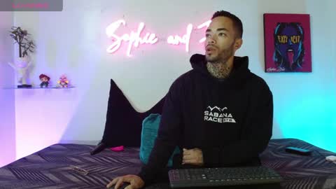 SOPHIE - FOXX online show from April 6, 2026, 11:55 am