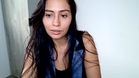 Sophie online show from February 1, 2025, 10:23 pm