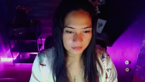 Sophie online show from April 9, 2026, 9:09 pm