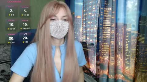 Sophie online show from May 19, 2026, 7:47 am