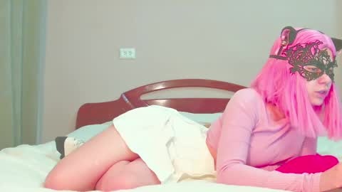 Snapshot of sophiechan69 chatting on February 7, 2025, 4:35 pm ShopieChan69 online show from February 7, 2025, 4:35 pm