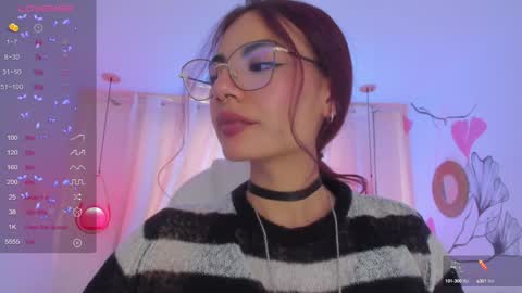 Snapshot of sophiecherry_ chatting on December 24, 2024, 5:02 pm   Sophie  IG sophiecherry es   online show from December 24, 2024, 5:02 pm